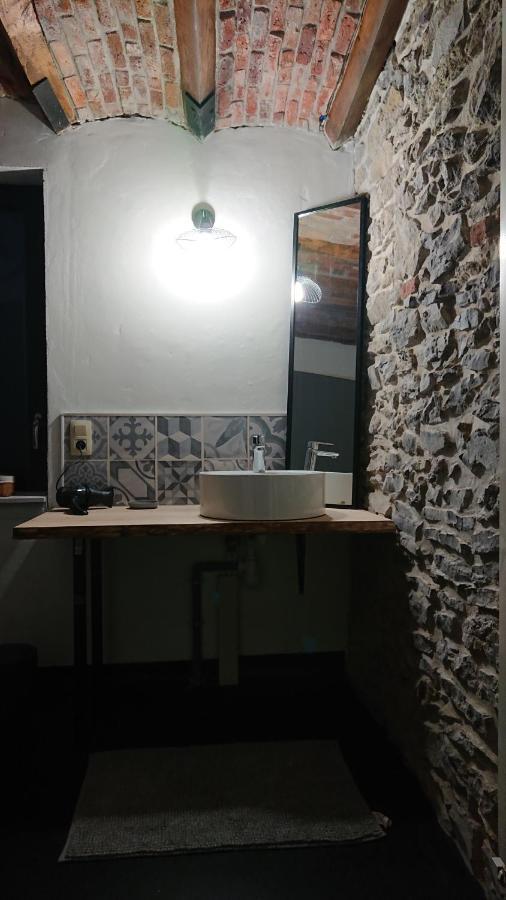Vila Le 3 De Gussignies Exteriér fotografie