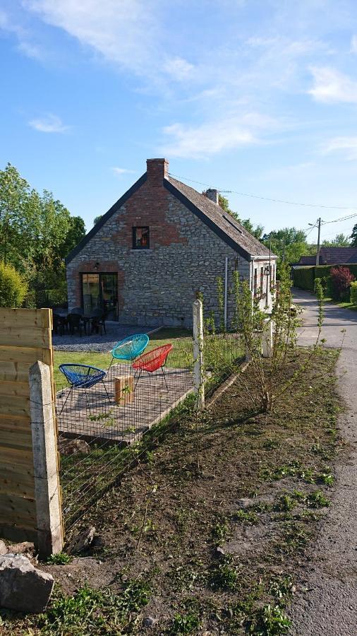 Vila Le 3 De Gussignies Exteriér fotografie